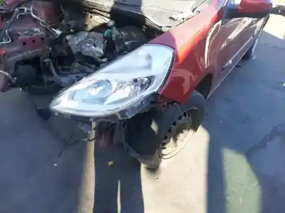 Sloopvoertuig renault clio iii 20 aniversario van het jaar 2010 aangedreven k9kt7