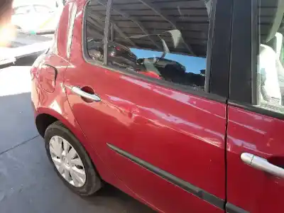 Sloopvoertuig renault clio iii 20 aniversario van het jaar 2010 aangedreven k9kt7