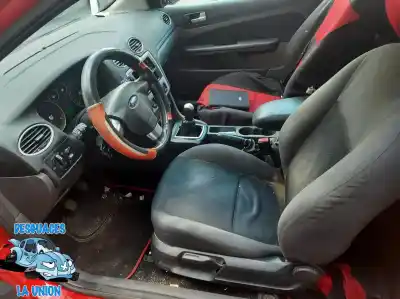 Veículo de Sucata ford focus berlina (cap) trend do ano 2005 alimentado g8da