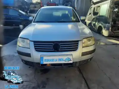 Sloopvoertuig VOLKSWAGEN PASSAT B5.5 (3B3) 1.9 TDI van het jaar 2002 aangedreven AVF