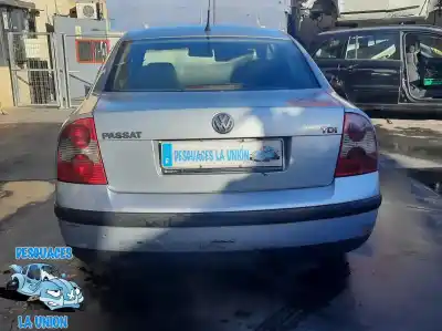 Sloopvoertuig volkswagen passat b5.5 (3b3) 1.9 tdi van het jaar 2002 aangedreven avf