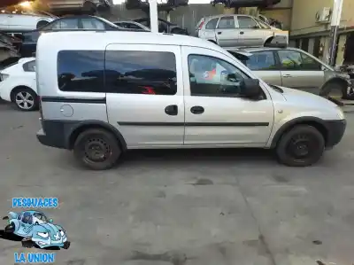 Veículo de Sucata opel combo tour cosmo do ano 2007 alimentado d-z13dtj