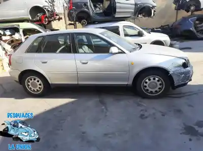 Здавання транспортного засобу audi a3 (8l1) 1.6 року 2000 потужний akl
