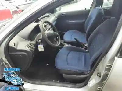 Здавання транспортного засобу peugeot 206 sw xs року 2002 потужний kfuet3j4