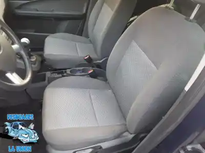 Здавання транспортного засобу ford focus c-max (cap) ambiente (d) року 2005 потужний 