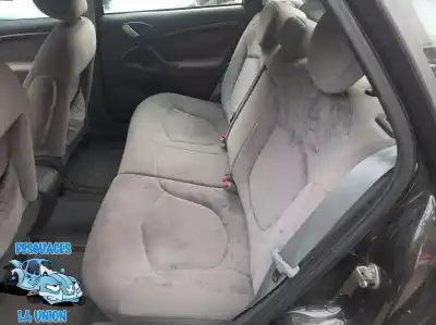 Veículo de Sucata citroen c5 berlina 2.0 hdi premier do ano 2003 alimentado 