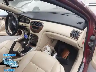 Veículo de Sucata PEUGEOT 607 (S1) Pack do ano 2004 alimentado 