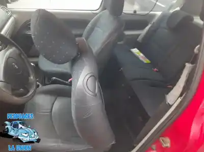 Здавання транспортного засобу renault clio ii fase ii (b/cb0) campus року 2002 потужний 