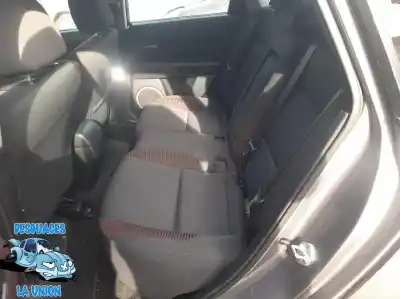 Veículo de Sucata mazda 3 berlina (bk) 1.6 cd diesel cat do ano 2005 alimentado y601