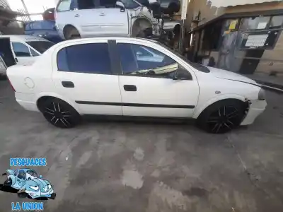 Vehículo de desguace opel astra g berlina d-y17dt del año 2000 con motor y17dt