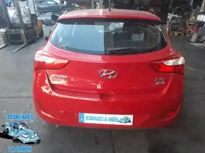 Véhicule à la ferraille HYUNDAI I30 (GD)  de l'année 2014 alimenté D4FC