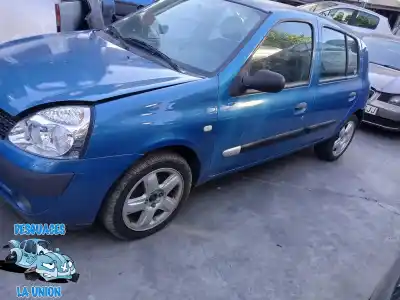 Veículo de Sucata renault clio ii (bb_, cb_) 1.5 dci (b/cb07) do ano 2003 alimentado k9k704