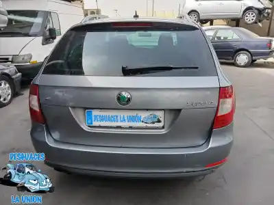 Scrapping Vehicle skoda superb combi (3t5) active of the year 2011 powered bmp