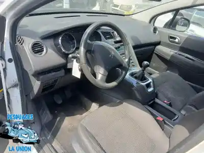 Veículo de Sucata peugeot 5008 allure do ano 2014 alimentado 9h05