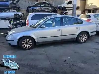 Veículo de Sucata volkswagen passat b5.5 (3b3) 1.9 tdi do ano 2002 alimentado avf