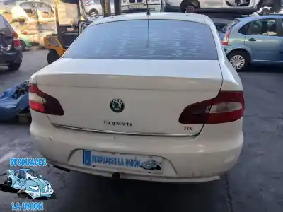 Здавання транспортного засобу skoda superb ii ranchera familiar (3t5) 2.0 tdi 16v року 2010 потужний 