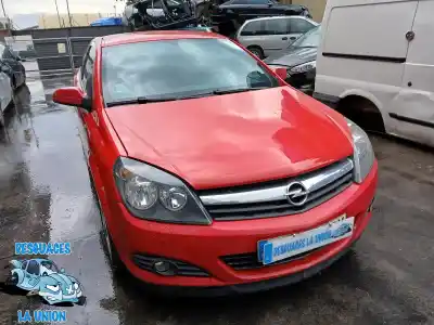 Verschrottungsfahrzeug OPEL ASTRA GTC  des Jahres 2006 angetrieben 