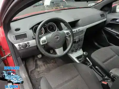 Здавання транспортного засобу opel astra gtc sport року 2006 потужний 