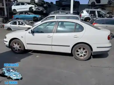 Veículo de Sucata SEAT TOLEDO (1M2)  do ano 1999 alimentado 
