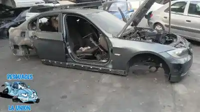 Veicolo di demolizione bmw serie 3 berlina (e90) 316d dell'anno 2010 alimentato 