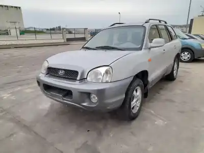 Verschrottungsfahrzeug HYUNDAI SANTA FE (SM)  des Jahres 2004 angetrieben D4EA