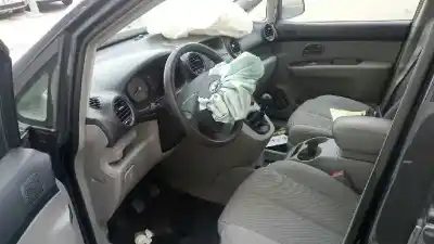 Scrapping Vehicle kia carens (un) * of the year 2006 powered d4ea