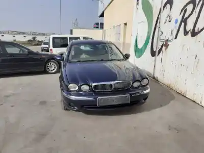 Veicolo di demolizione jaguar xtype 2.2 d dell'anno 2006 alimentato bg