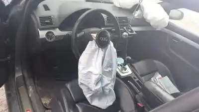 Veicolo di demolizione audi a4 avant (8e) 1.9 tdi (96kw) dell'anno 2001 alimentato avf