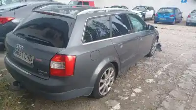 Veicolo di demolizione audi a4 avant (8e) 1.9 tdi (96kw) dell'anno 2001 alimentato avf