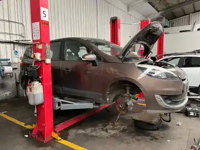 Scrapping Vehicle RENAULT SCENIC III Grand Dynamique of the year 2016 powered K9K836