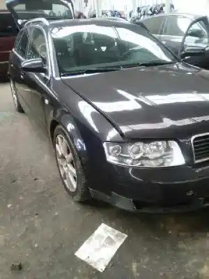 Veicolo di demolizione AUDI A4 AVANT (8E) 2.5 TDI (120kW) dell'anno 2004 alimentato BCZ