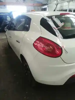 Veicolo di demolizione fiat bravo (198) 1.6 16v active multijet (77kw) dell'anno 2014 alimentato 844a3000