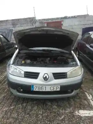 Vehicul casat RENAULT                                            MEGANE II BERLINA 5P                                                                                                                                                                                                                                       Confort Dynamique                                                                                                                                                                                                                                          al anului 2003 alimentat F9Q