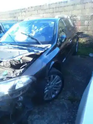 Véhicule à la ferraille RENAULT                                            LAGUNA II GRANDTOUR (KG0)                                                                                                                                                                                                                                  GT                                                                                                                                                                                                                                                         de l'année 2006 alimenté M9R760