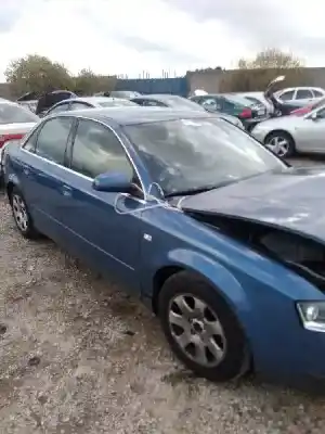 Veículo de Sucata audi a4 berlina (8e) 1.9 tdi do ano 2001 alimentado awx