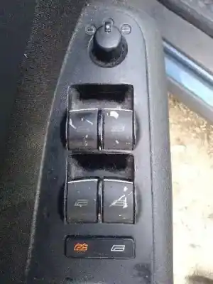 Veículo de Sucata audi a4 berlina (8e) 1.9 tdi do ano 2001 alimentado awx