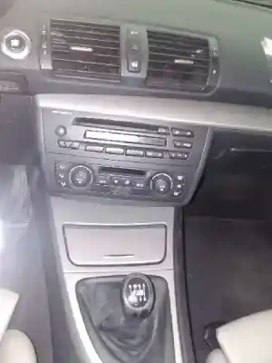 Sloopvoertuig bmw serie 1 berlina (e81/e87) 120d van het jaar 2007 aangedreven 204d4