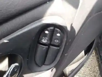 Veículo de Sucata ford mondeo familiar (gd) ghia do ano 1999 alimentado rfn