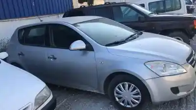 Veículo de Sucata KIA CEE´D SPORTY WAGON Active do ano 2007 alimentado D4FB