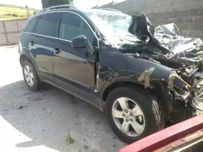 Véhicule à la ferraille opel antara selective de l'année 2015 alimenté a22dm