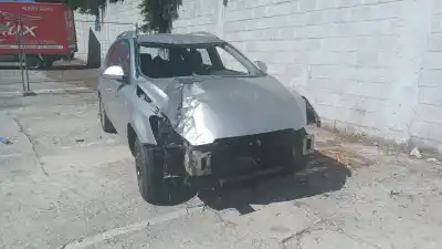 Veículo de Sucata kia cee´d sporty wagon ex do ano 2007 alimentado d4eaf