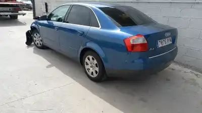 Veículo de Sucata audi a4 berlina (8e) 1.9 tdi do ano 2002 alimentado awx