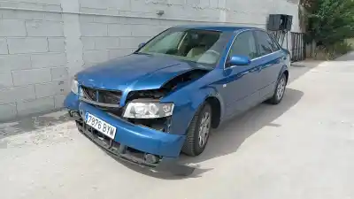 Veículo de Sucata audi a4 berlina (8e) 1.9 tdi do ano 2002 alimentado awx