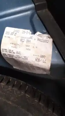 Veículo de Sucata audi a4 berlina (8e) 1.9 tdi do ano 2002 alimentado awx
