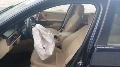 Sloopvoertuig bmw serie 3 berlina (e90) 320d van het jaar 2004 aangedreven 204d4