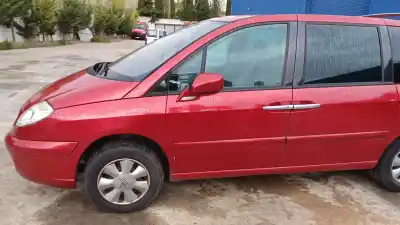 Véhicule à la ferraille CITROEN C8 2.0 HDi SX de l'année 2002 alimenté RHTDW10ATED4