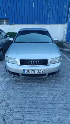 Veículo de Sucata audi a4 avant (8e) 2.5 tdi (114kw) do ano 2001 alimentado aym