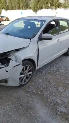 Scrapping Vehicle skoda rapid elegance of the year 2012 powered cay