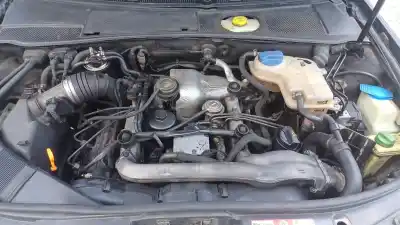 Veículo de Sucata audi a6 berlina (4b2) 2.5 tdi do ano 2003 alimentado bfc