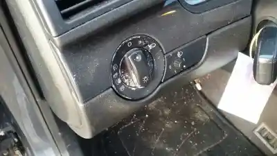 Veicolo di demolizione audi a4 berlina (8e) 2.5 tdi (114kw) dell'anno 2002 alimentato aym